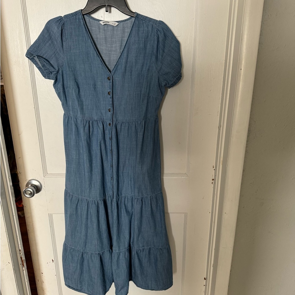 Women’s size S Chambray button down dress